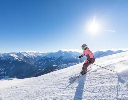Skifahren in Mayrhofen am Penken und Ahorn © Mayrhofner Bergbahnen / Tom Bause