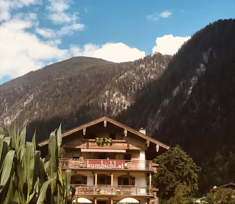 Sommeransicht des Landhaus Kumbichl in Mayrhofen